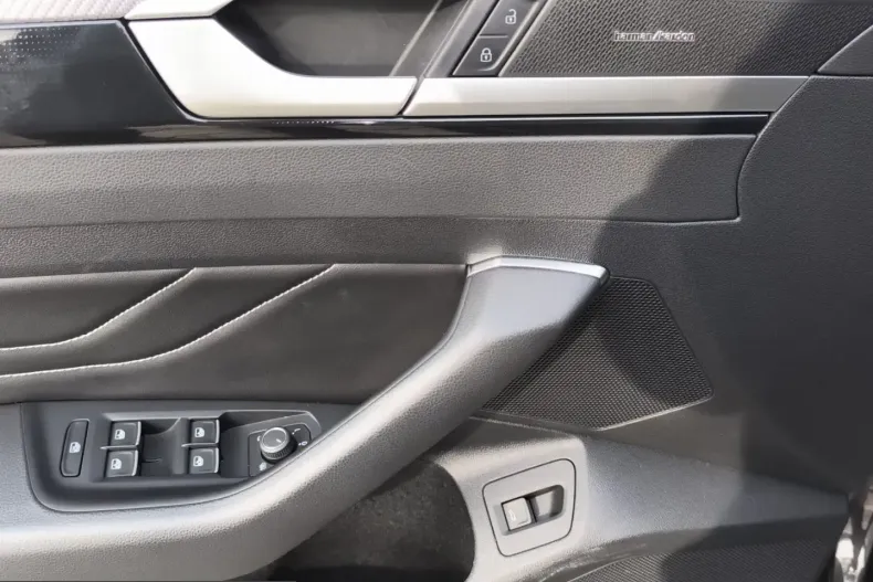 Volkswagen Arteon din 2023 cu 13.820 km - oferta VOL201505 - foto 13