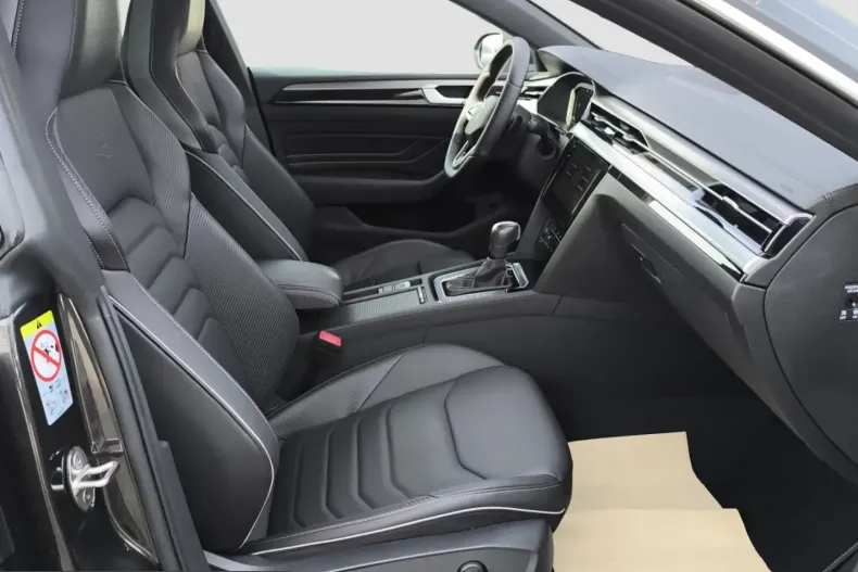 Volkswagen Arteon din 2023 cu 13.820 km - oferta VOL201505 - foto 18