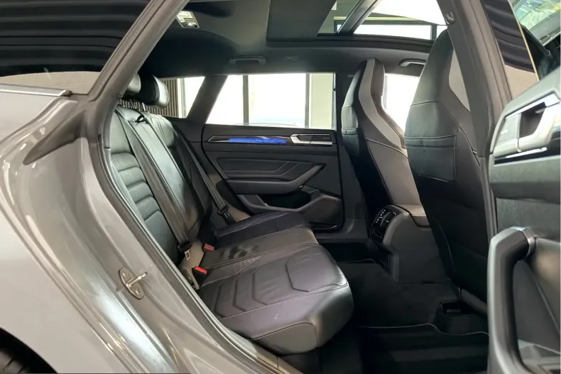 Volkswagen Arteon din 2023 cu 20.175 km - oferta VOL201506 - foto 8