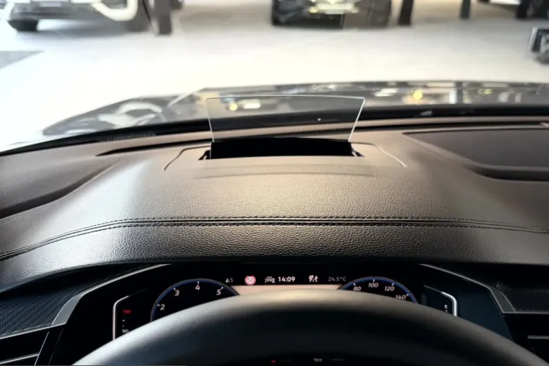 Volkswagen Arteon din 2023 cu 20.175 km - oferta VOL201506 - foto 14