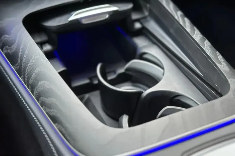 Mercedes-Benz E 450 (Clasa E) din 2025 cu 14.944 km - oferta MER201509 - foto 10