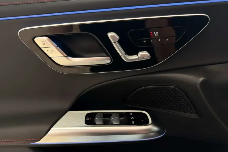 Mercedes-Benz E 53 AMG (Clasa E) din 2024 cu 8.745 km - oferta MER201512 - foto 6