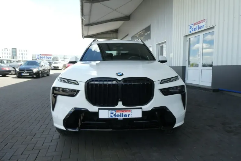 BMW X7 (Seria X) din 2024 cu 26.328 km - oferta BMW201515 - foto 2