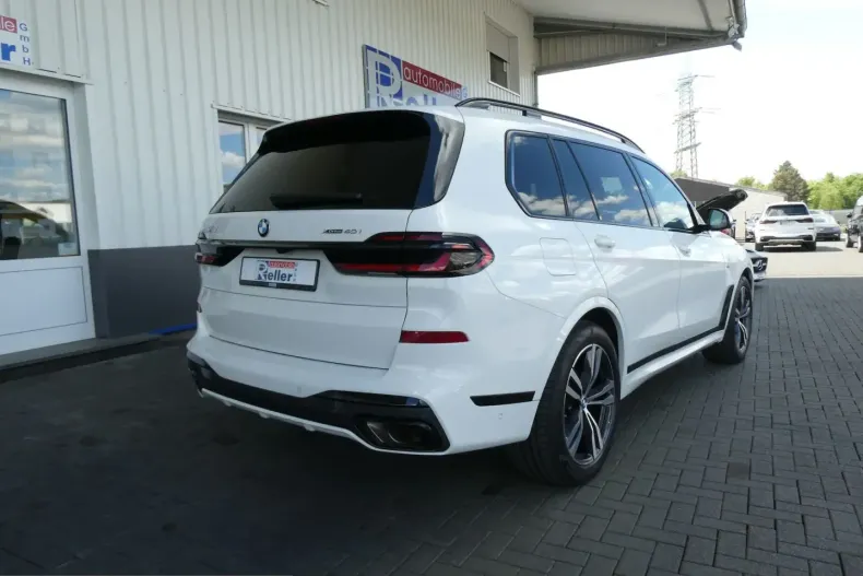 BMW X7 (Seria X) din 2024 cu 26.328 km - oferta BMW201515 - foto 4