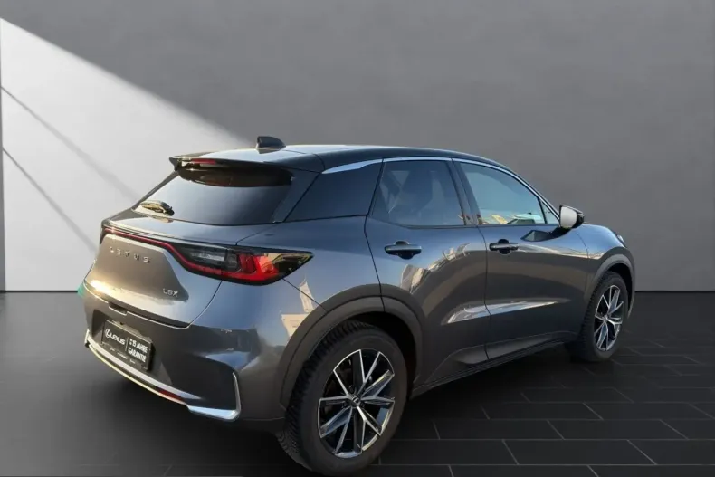 Lexus LBX din 2024 cu 16.855 km - oferta LEX201519 - foto 5