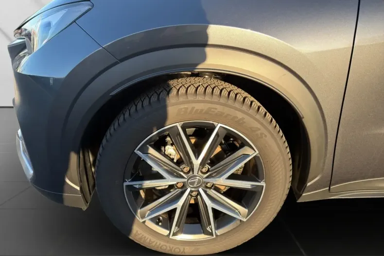 Lexus LBX din 2024 cu 16.855 km - oferta LEX201519 - foto 21