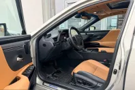 Lexus ES 300 din 2023 cu 36.909 km - oferta LEX201521 - foto 5