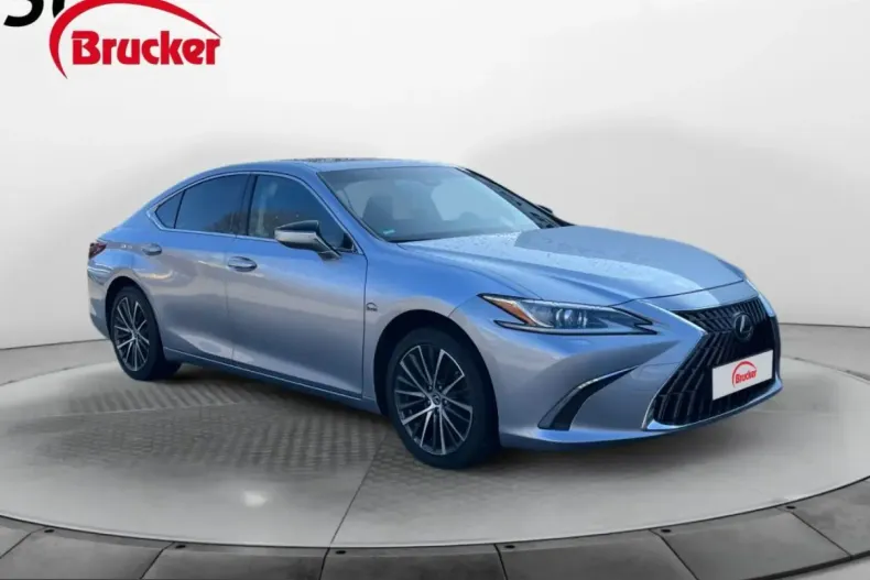 Lexus ES 300 din 2023 cu 60.000 km - oferta LEX201522 - foto 1