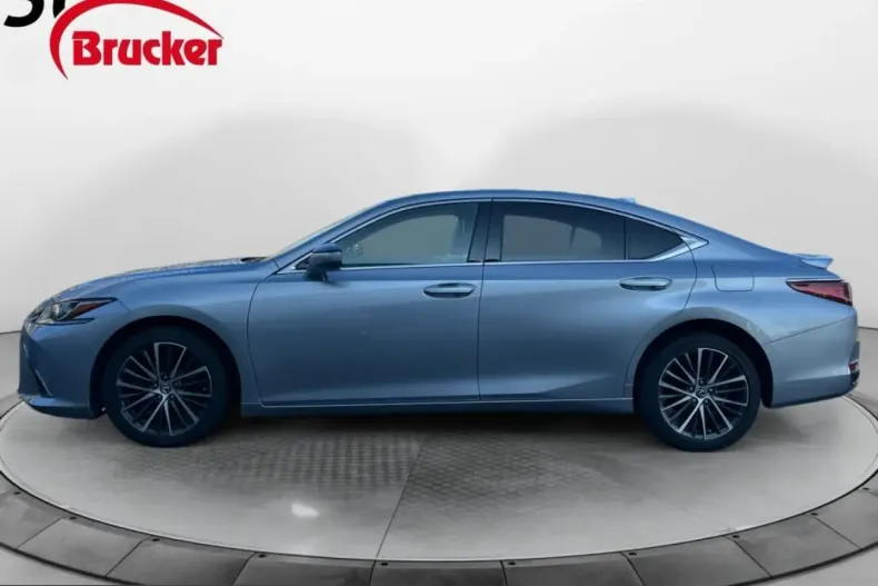 Lexus ES 300 din 2023 cu 60.000 km - oferta LEX201522 - foto 2