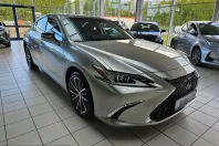 Lexus ES 300 din 2024 cu 10.880 km - oferta LEX201524 - foto 1