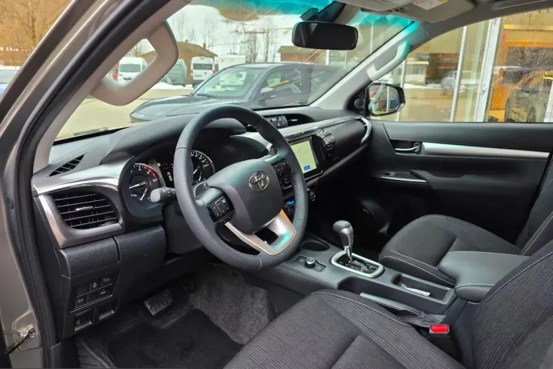Toyota Hilux din 2026 cu 15 km - oferta TOY201533 - foto 5