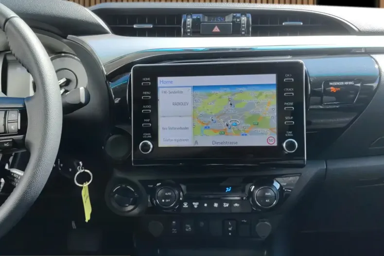 Toyota Hilux din 2025 cu 50 km - oferta TOY201535 - foto 5