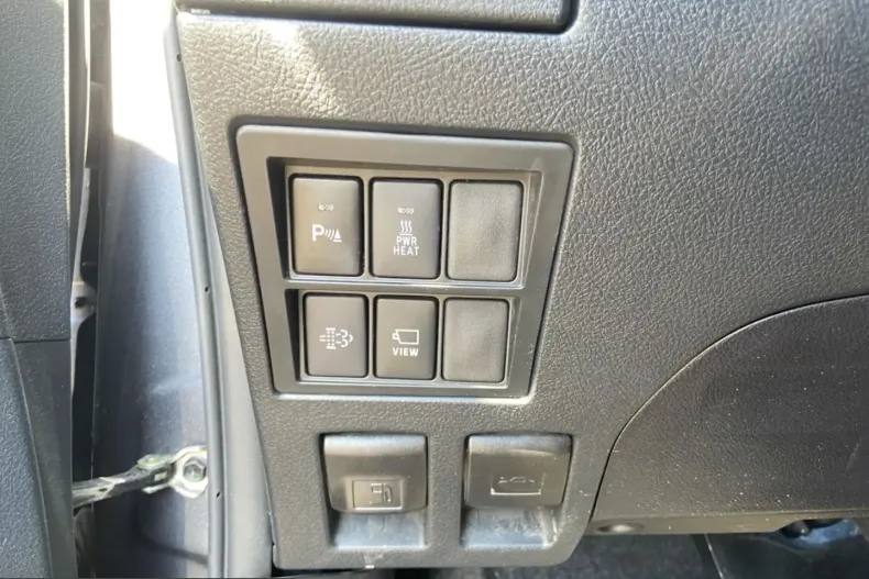 Toyota Hilux din 2022 cu 59.088 km - oferta TOY201539 - foto 18