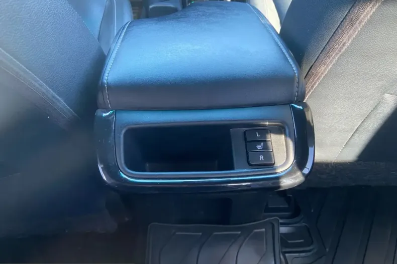 Toyota Hilux din 2022 cu 59.088 km - oferta TOY201539 - foto 24