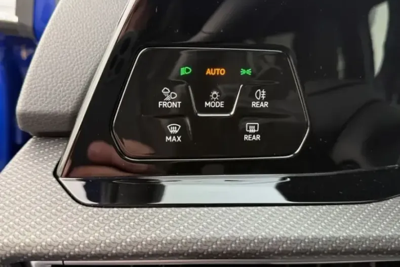 Volkswagen Golf din 2023 cu 15.000 km - oferta VOL201541 - foto 16