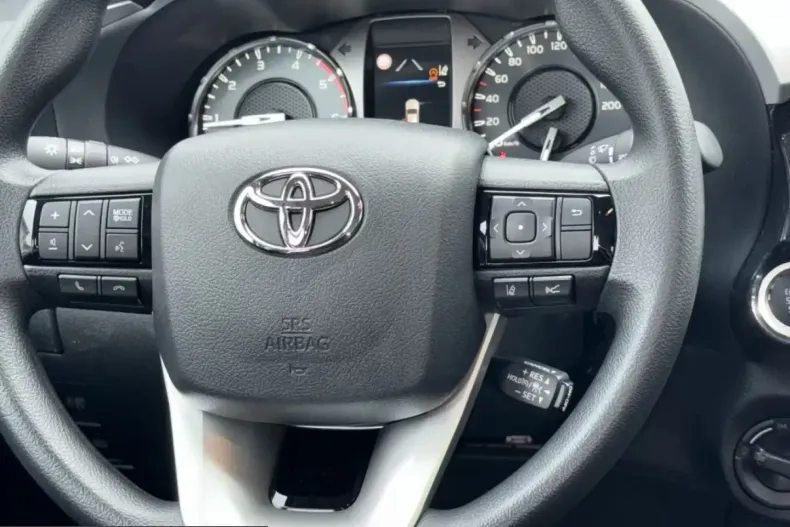 Toyota Hilux din 2026 cu 50 km - oferta TOY201543 - foto 8