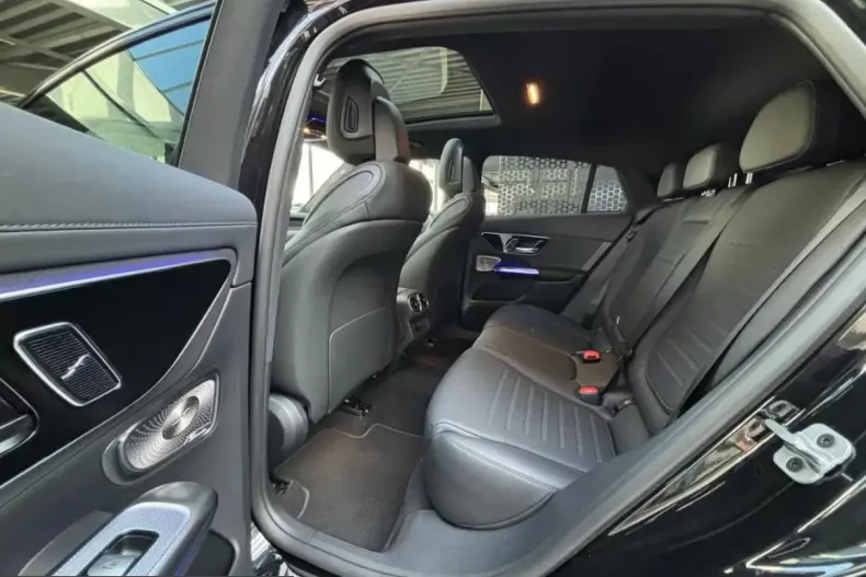 Mercedes-Benz GLC 300 (Clasa GLC) din 2026 cu 9.000 km - oferta MER201549 - foto 8