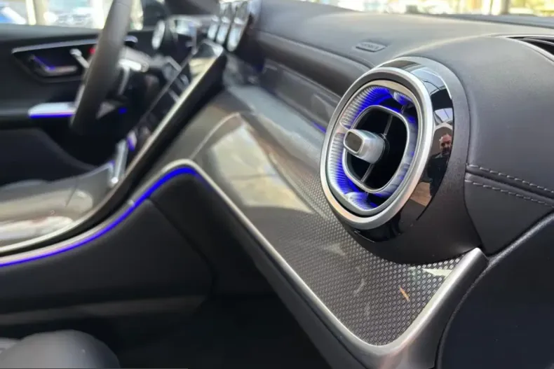 Mercedes-Benz GLC 300 (Clasa GLC) din 2026 cu 9.000 km - oferta MER201549 - foto 9