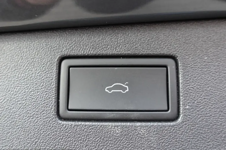 Volkswagen Tiguan din 2025 cu 33.000 km - oferta VOL201551 - foto 21