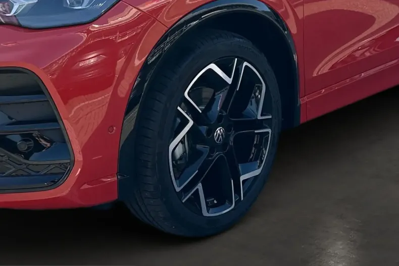 Volkswagen Tiguan din 2025 cu 9.900 km - oferta VOL201552 - foto 6