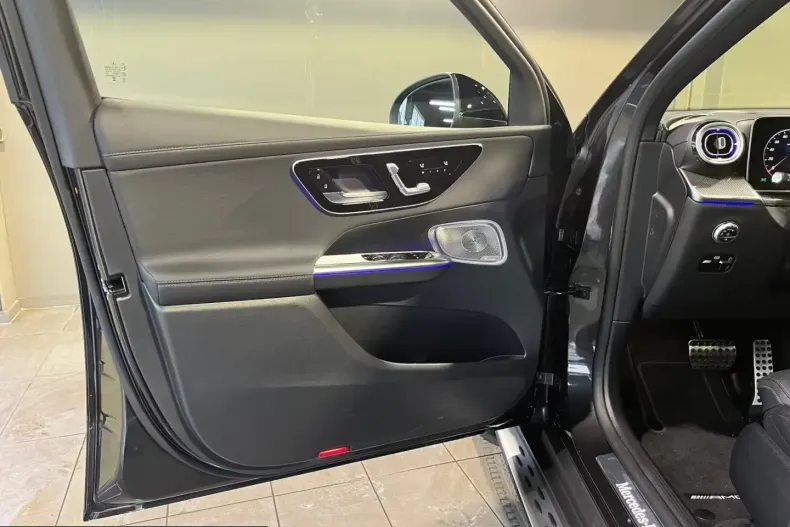 Mercedes-Benz GLC 450 (Clasa GLC) din 2025 cu 16.505 km - oferta MER201554 - foto 9