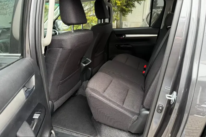 Toyota Hilux din 2026 cu 20 km - oferta TOY201557 - foto 13