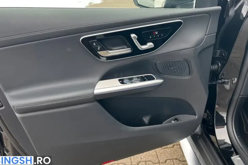 Mercedes-Benz GLC 63 AMG (Clasa GLC) din 2025 cu 21.704 km - oferta MER201561 - foto 28