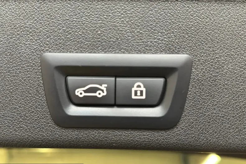 BMW X6 M50 (Seria X) din 2023 cu 55.211 km - oferta BMW201563 - foto 11