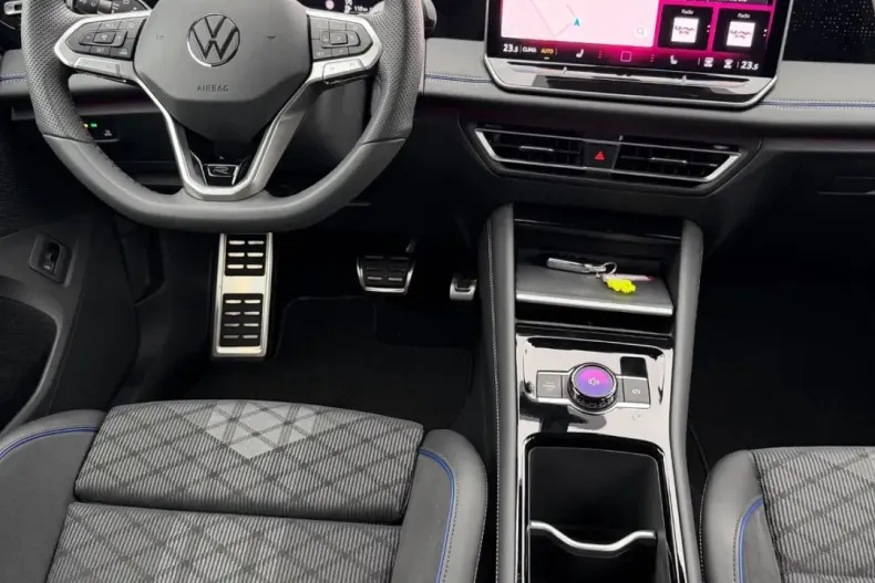 Volkswagen Tiguan din 2025 cu 9.669 km - oferta VOL201565 - foto 10