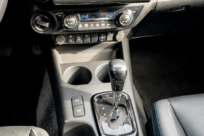 Toyota Hilux din 2021 cu 58.442 km - oferta TOY201566 - foto 17