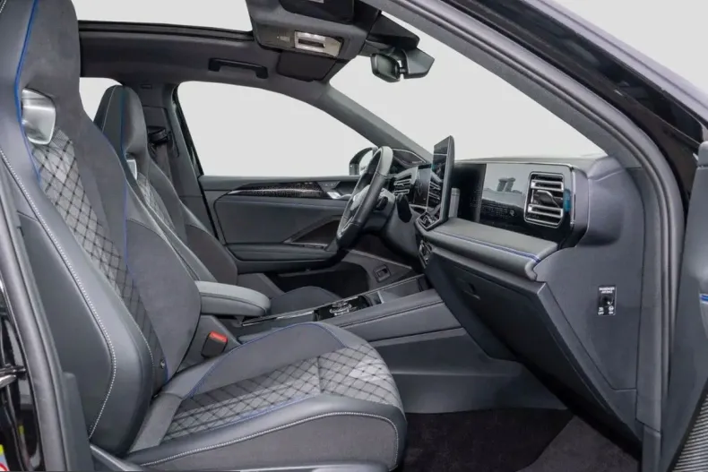 Volkswagen Tiguan din 2025 cu 30.323 km - oferta VOL201567 - foto 7