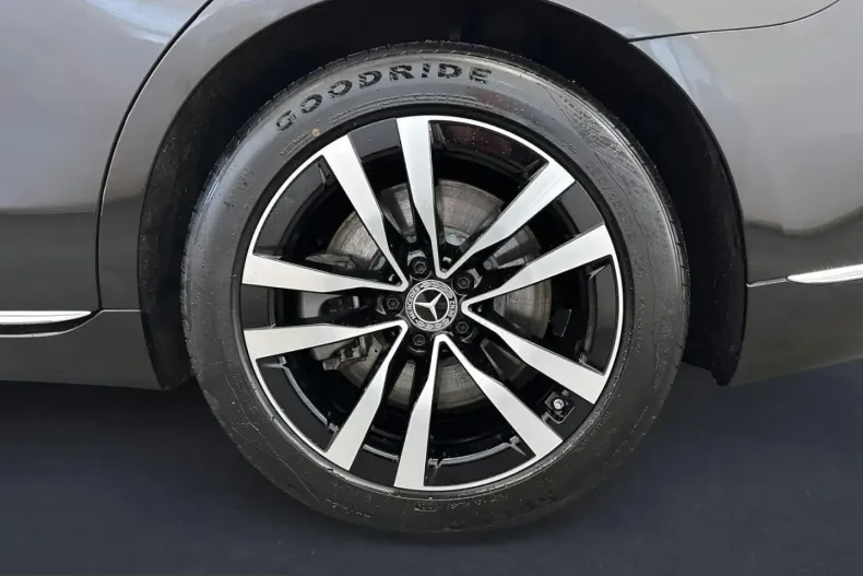 Mercedes-Benz S 580 (Clasa S) din 2023 cu 71.104 km - oferta MER201582 - foto 6