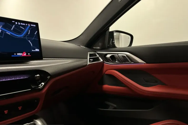 BMW M4 (Seria 4) din 2024 cu 1.279 km - oferta BMW201584 - foto 33