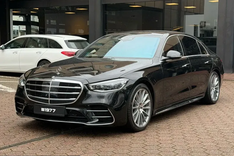 Mercedes-Benz S 580 (Clasa S) din 2024 cu 39.628 km - oferta MER201588 - foto 1