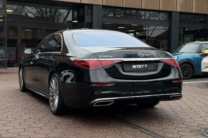 Mercedes-Benz S 580 (Clasa S) din 2024 cu 39.628 km - oferta MER201588 - foto 10