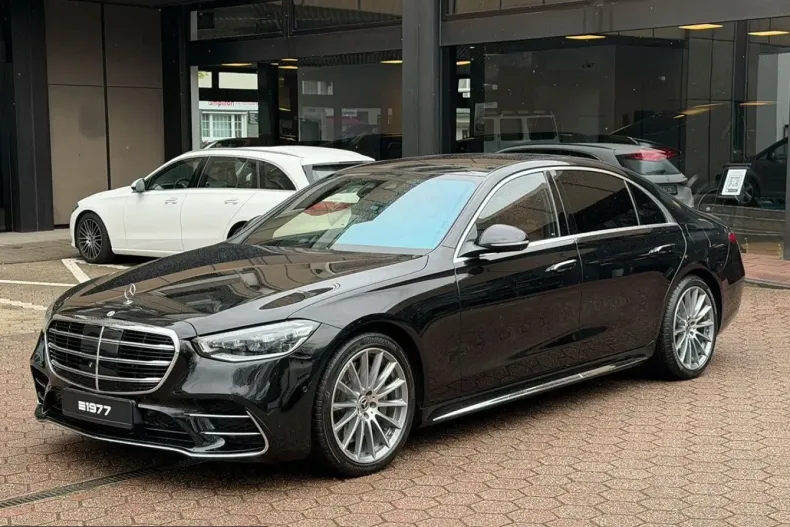 Mercedes-Benz S 580 (Clasa S) din 2024 cu 39.628 km - oferta MER201588 - foto 11