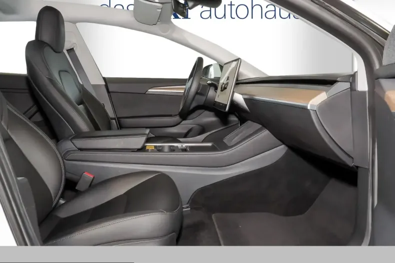 Tesla Model 3 din 2023 cu 47.718 km - oferta TES201595 - foto 6