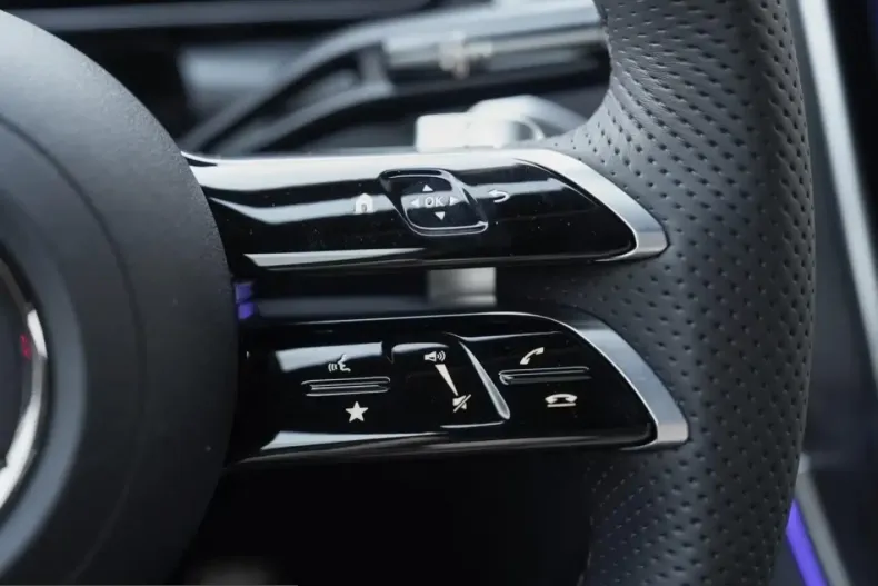 Mercedes-Benz GLC 220 (Clasa GLC) din 2026 cu 15.000 km - oferta MER201603 - foto 3