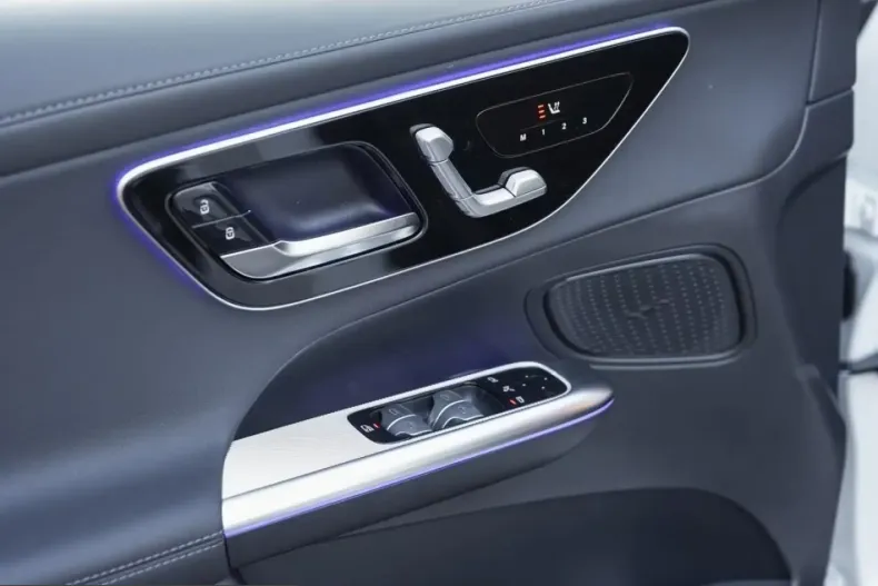 Mercedes-Benz GLC 220 (Clasa GLC) din 2026 cu 15.000 km - oferta MER201603 - foto 16