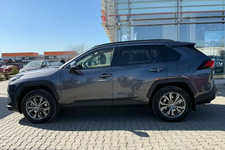 Toyota RAV4 din 2025 cu 7.940 km - oferta TOY201614 - foto 6