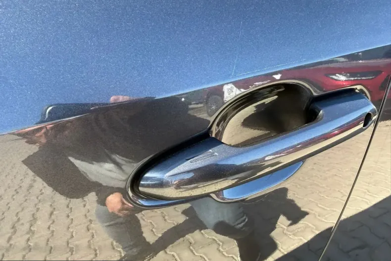 Toyota RAV4 din 2025 cu 7.940 km - oferta TOY201614 - foto 27