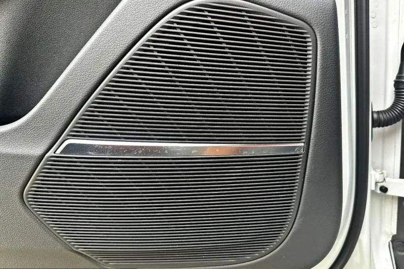 Audi Q8 din 2023 cu 48.590 km - oferta AUD201615 - foto 8