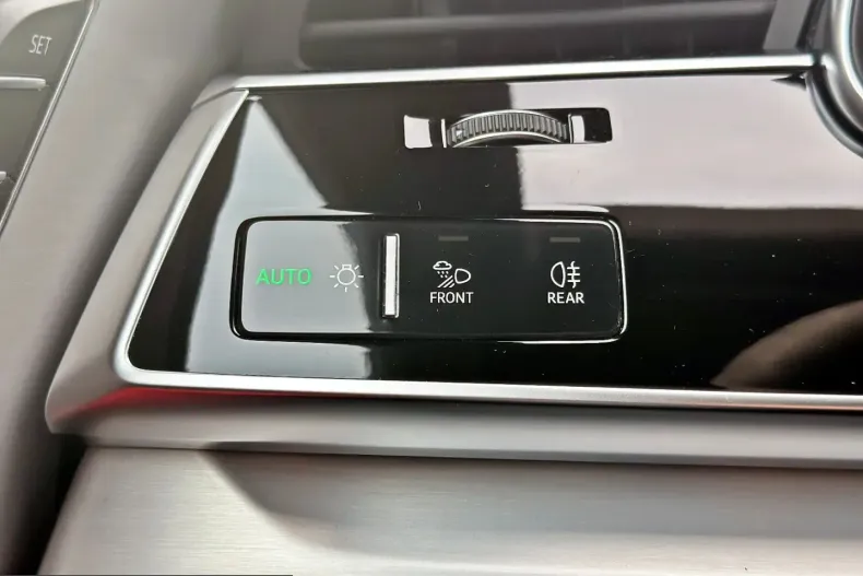 Audi Q8 din 2023 cu 48.590 km - oferta AUD201615 - foto 18