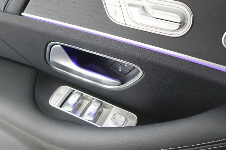 Mercedes-Benz GLE 53 AMG (Clasa GLE) din 2025 cu 25.347 km - oferta MER201618 - foto 13