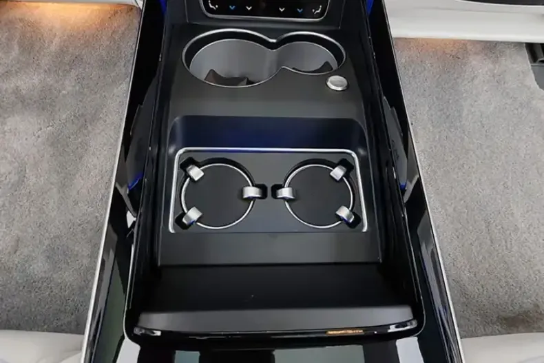 Mercedes-Benz S 680 (Clasa S) din 2024 cu 23.500 km - oferta MER201622 - foto 23