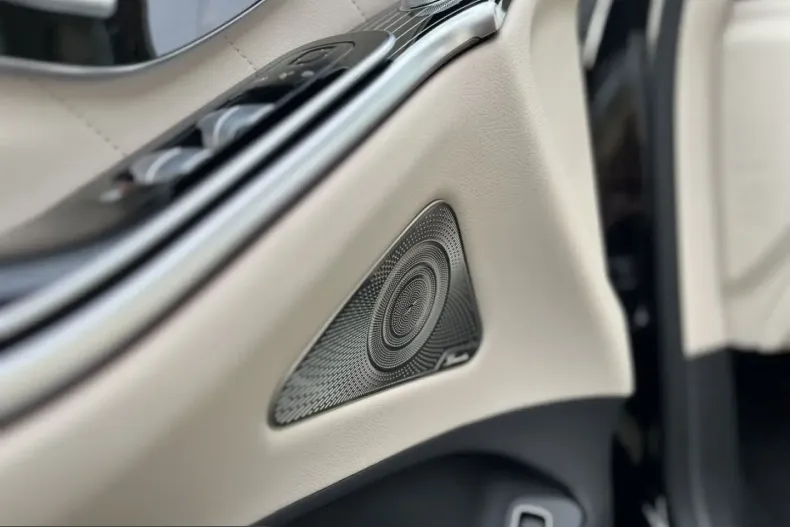 Mercedes-Benz S 580 (Clasa S) din 2024 cu 39.500 km - oferta MER201627 - foto 17