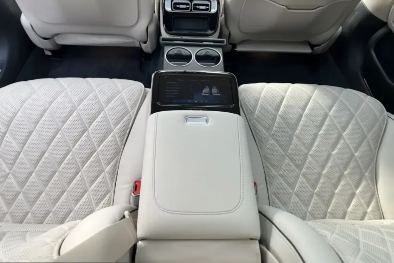 Mercedes-Benz S 580 (Clasa S) din 2024 cu 39.500 km - oferta MER201627 - foto 19