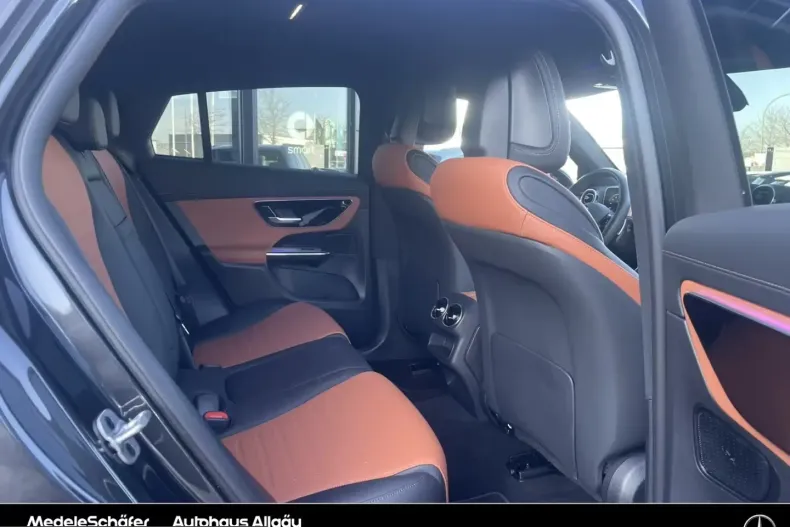 Mercedes-Benz GLC 220 (Clasa GLC) din 2025 cu 9.630 km - oferta MER201629 - foto 9