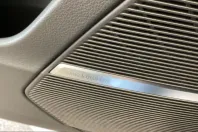 Audi Q8 din 2022 cu 91.051 km - oferta AUD201631 - foto 9