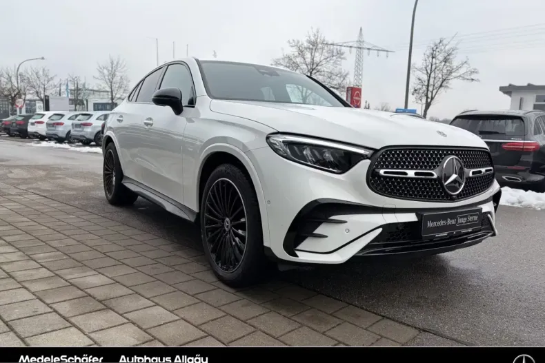 Mercedes-Benz GLC 200 (Clasa GLC) din 2025 cu 11.054 km - oferta MER201632 - foto 3